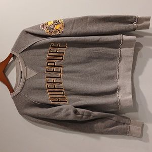 UNIVERSAL STUDIOS Crewneck, size S, gray color.